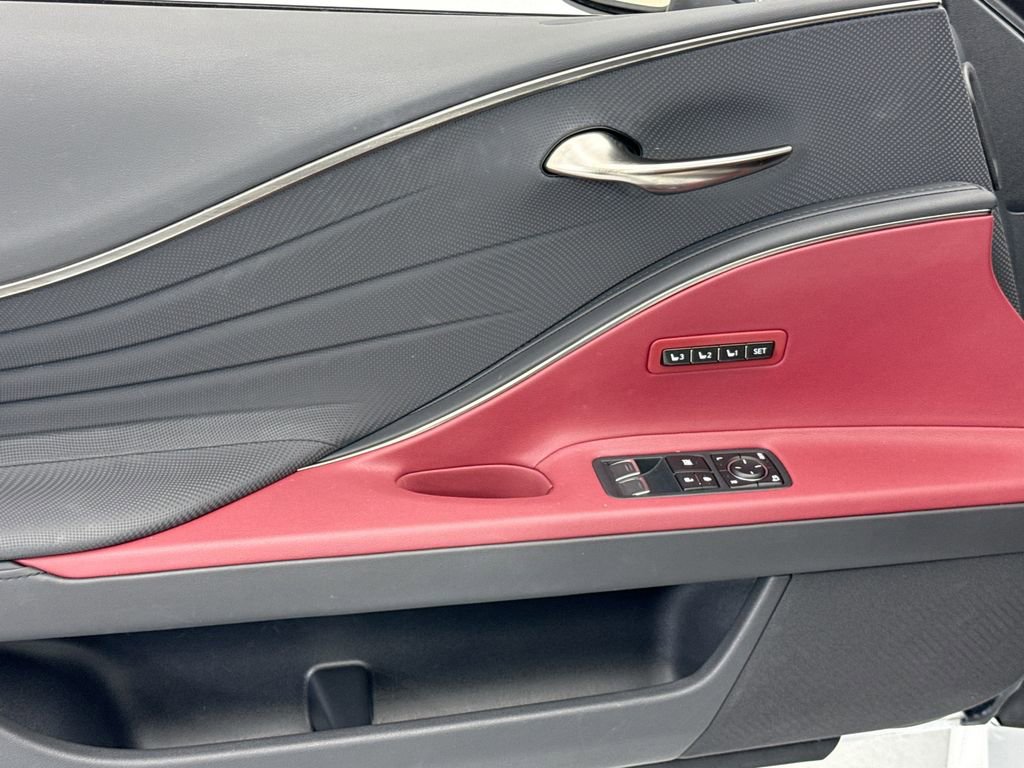 Used 2024 Lexus LC 500 Convertible w/ Touring Package image 20