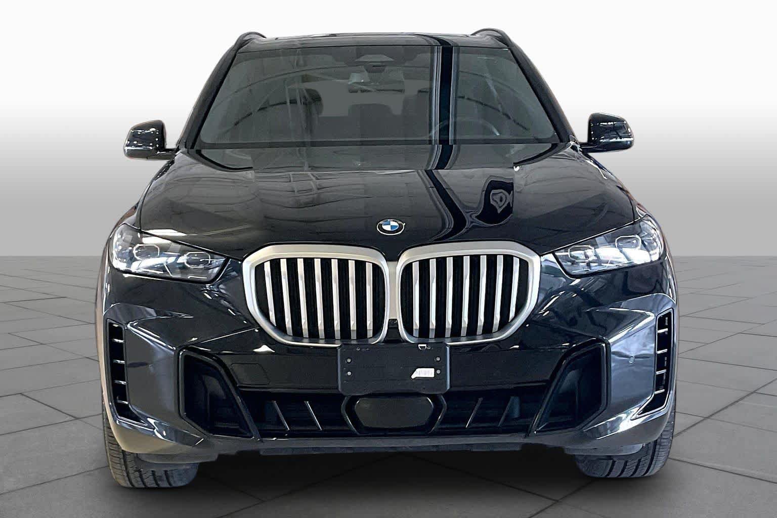 Used 2026 BMW X5 xDrive40i AWD/4WD image 3