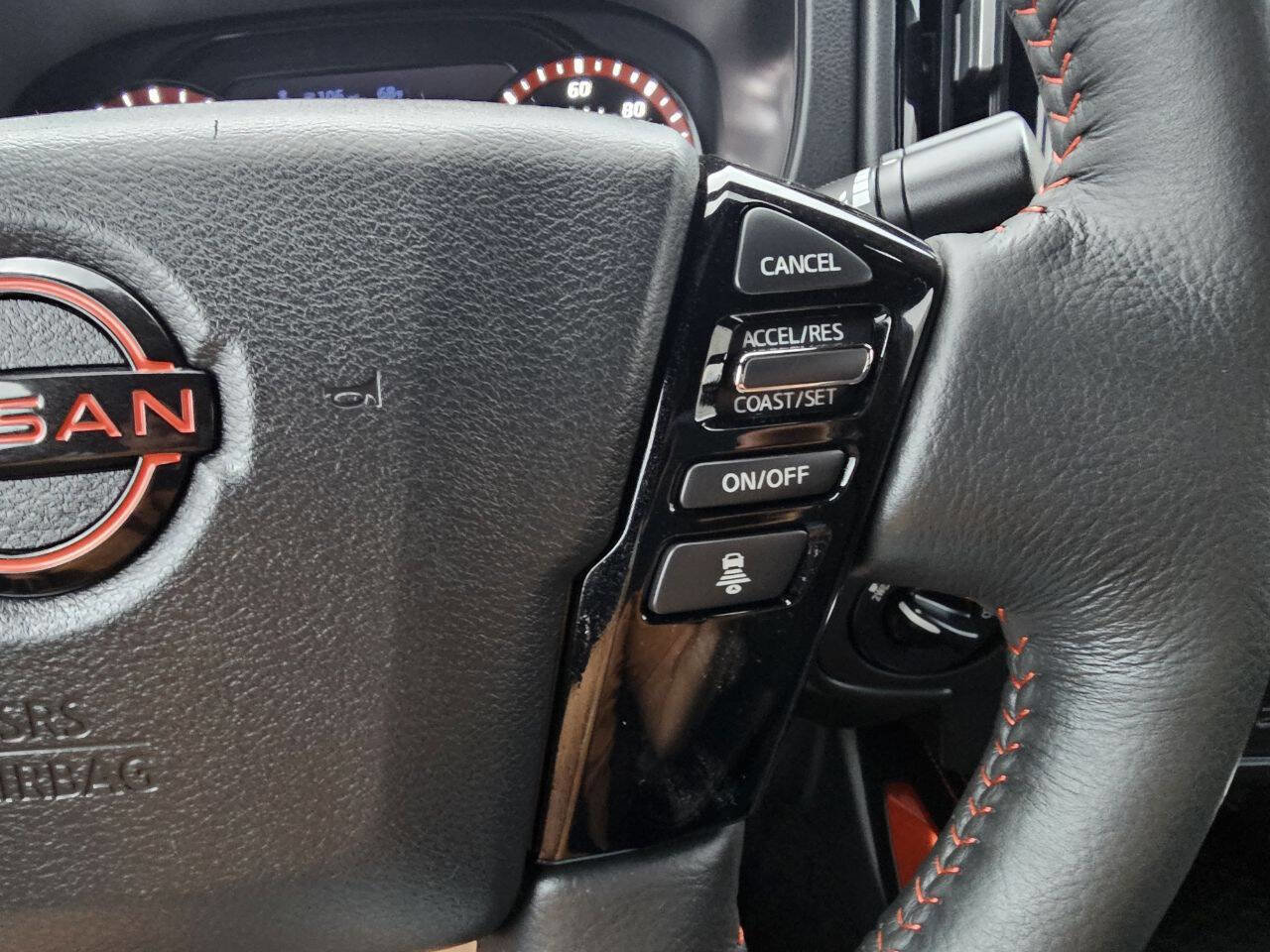 Used 2025 Nissan Frontier PRO-4X w/ Pro Convenience Package image 37