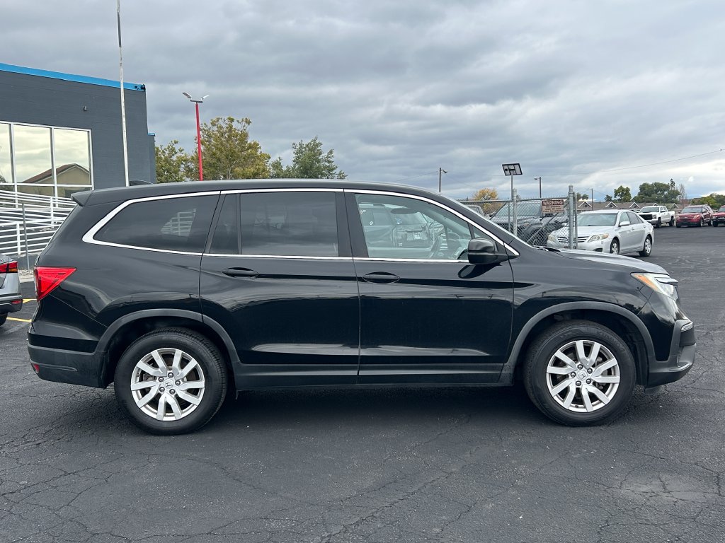 Used 2020 Honda Pilot LX image 2