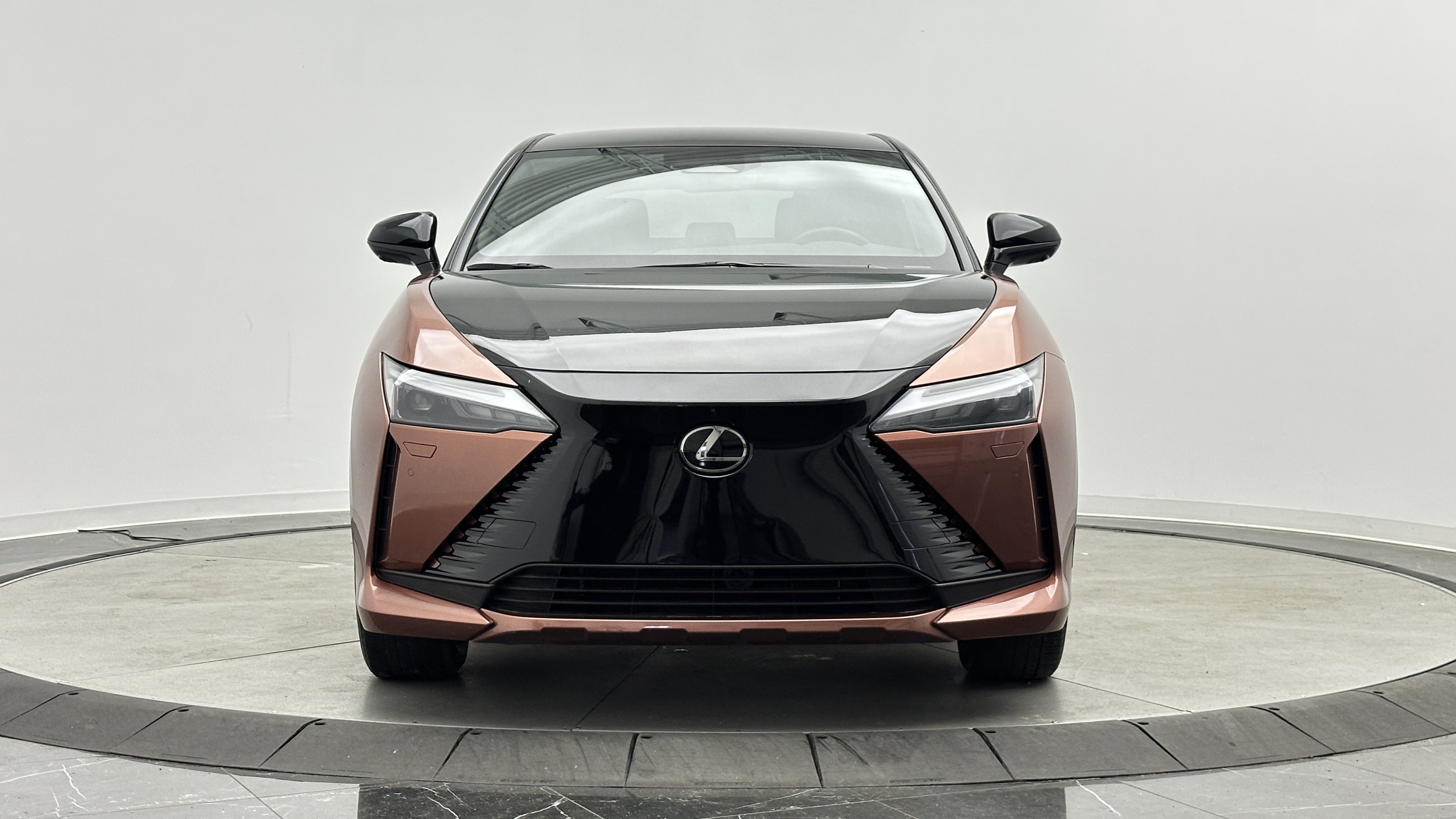 Used 2025 Lexus RZ 300e w/ Accessory Package (Z2) FWD image 2