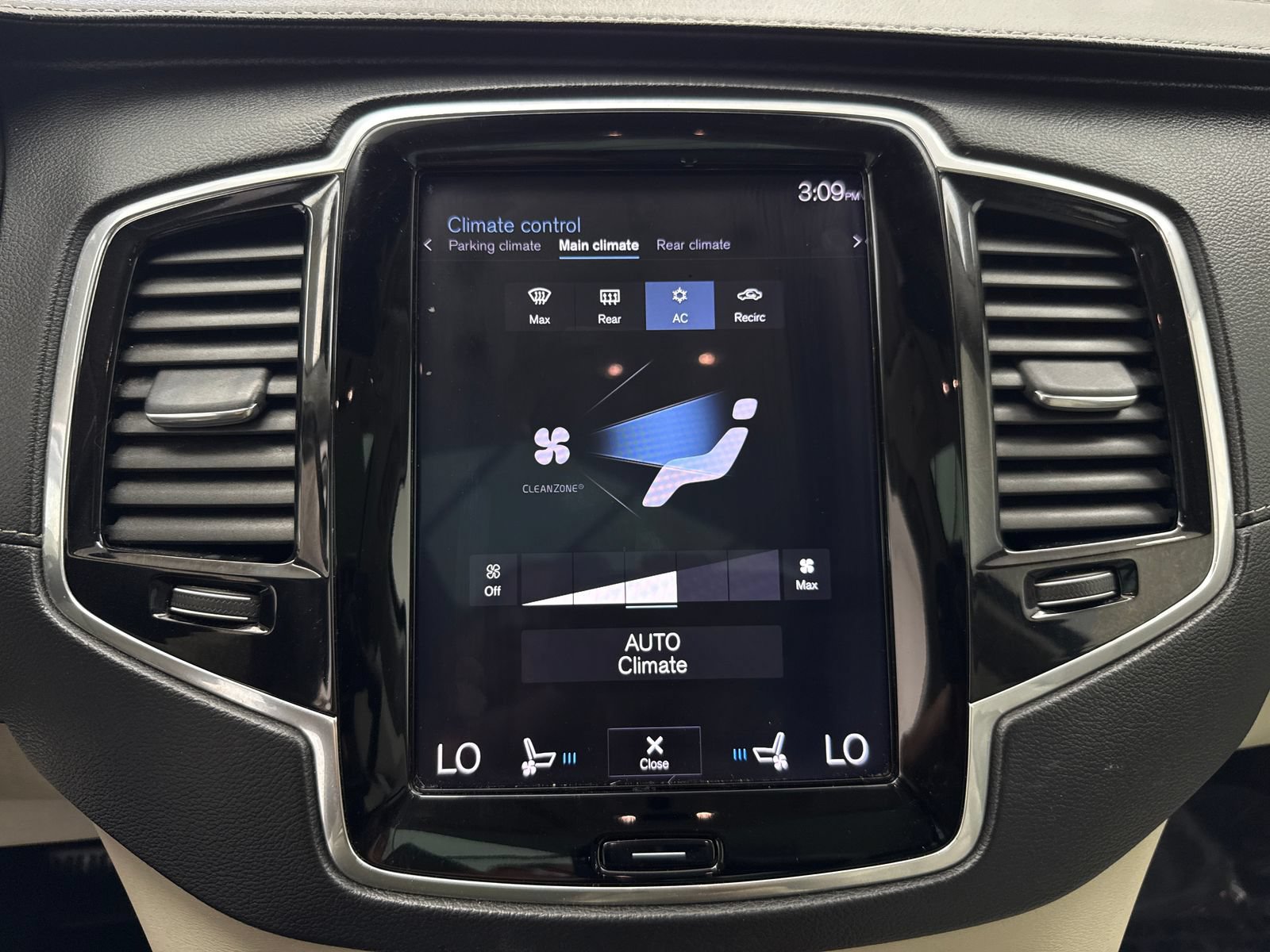 Used 2018 Volvo XC90 T6 Inscription w/ Luxury Package AWD/4WD image 27