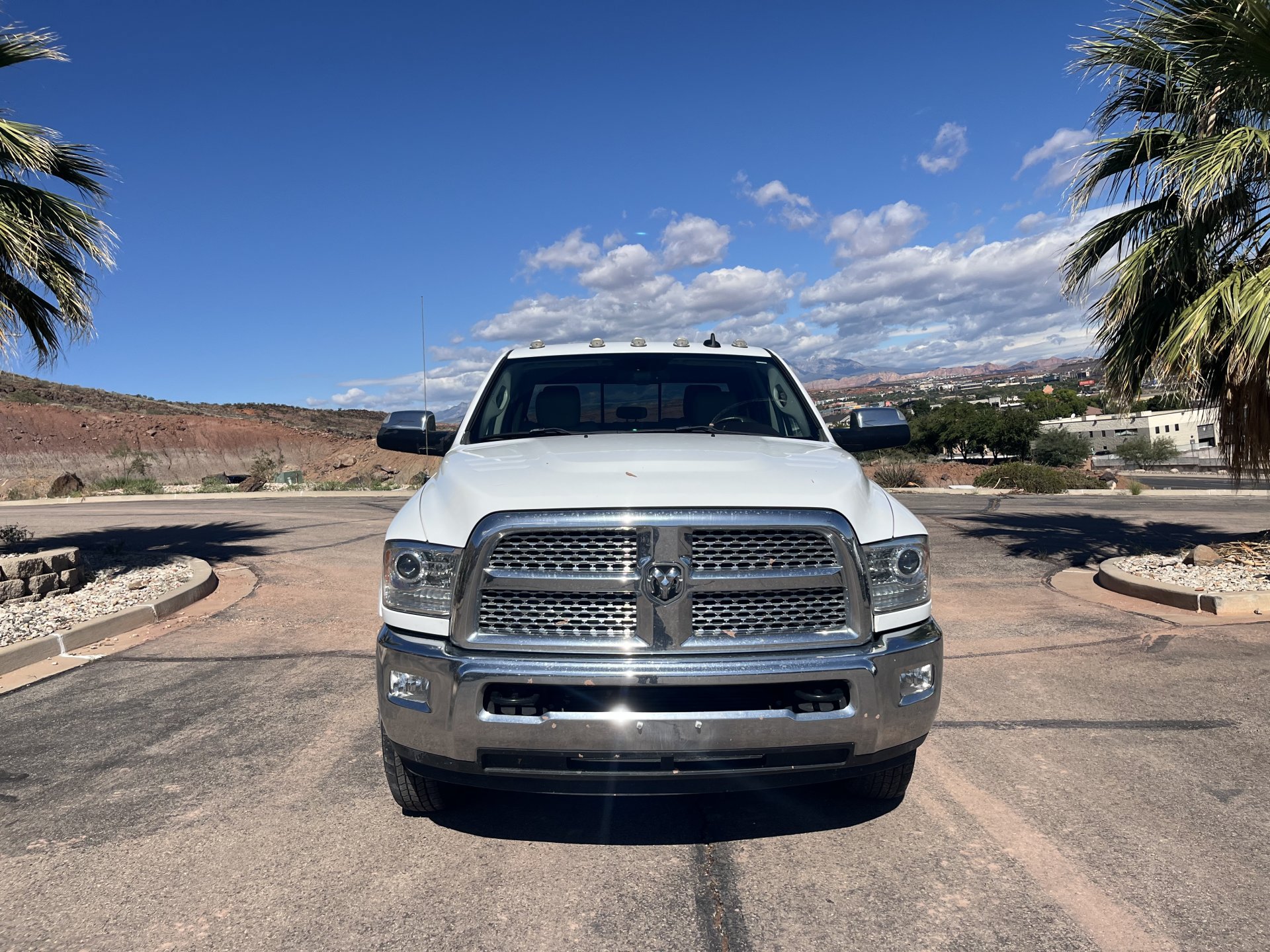 Used 2014 RAM 3500 Laramie AWD/4WD image 8