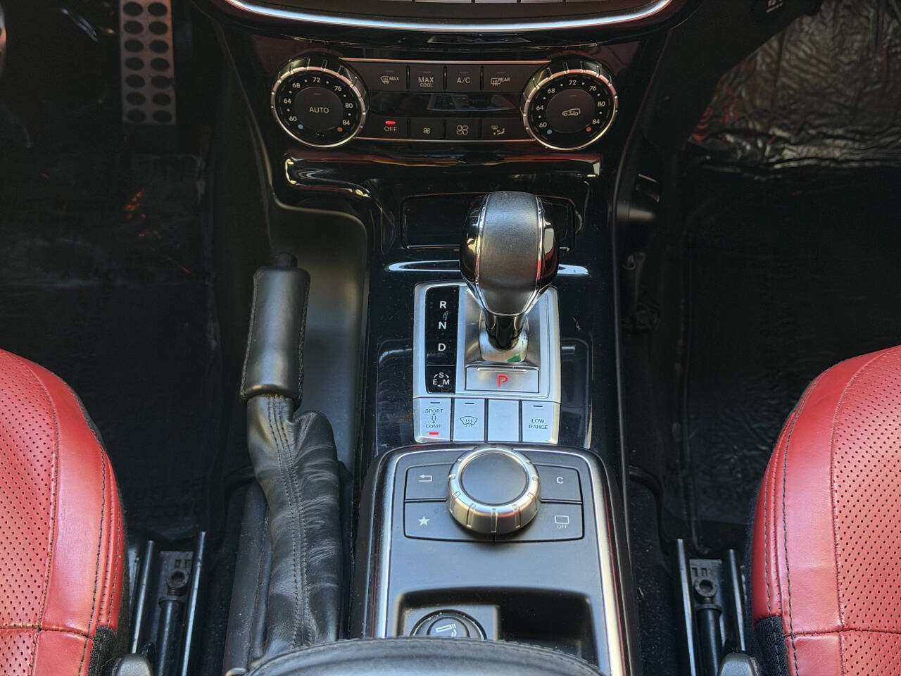 Used 2017 Mercedes-Benz G 550 image 35
