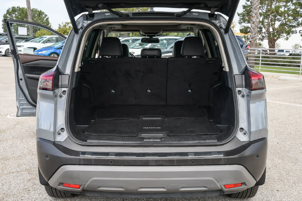 Used 2021 Nissan Rogue SL w/ Premium Package FWD image 27
