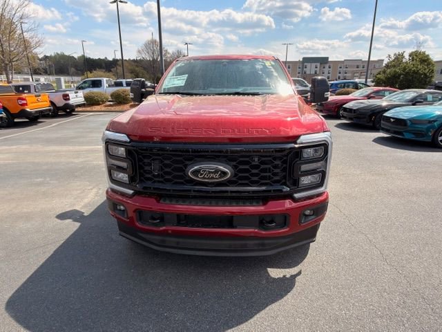 New 2026 Ford F250 Lariat w/ Black Appearance Package image 9