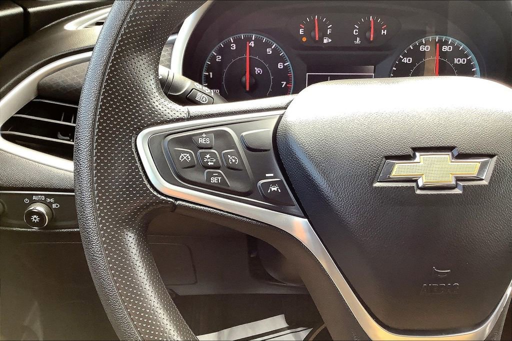 Used 2022 Chevrolet Malibu LS image 21