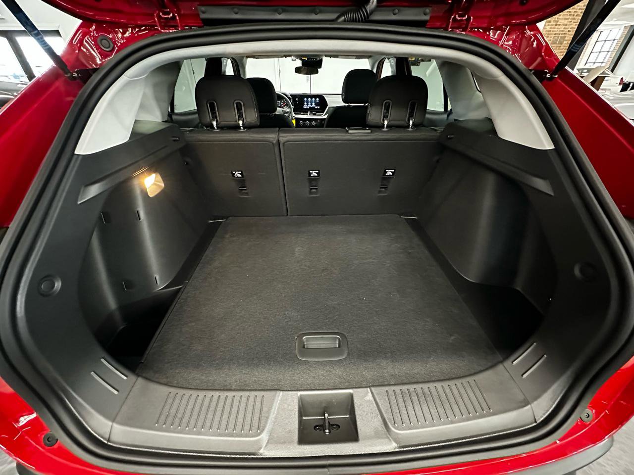 Used 2026 Chevrolet Trax LS image 20