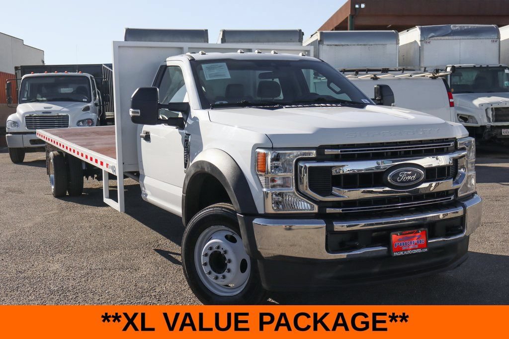 Used 2020 Ford F550 2WD Regular Cab Super Duty image 2