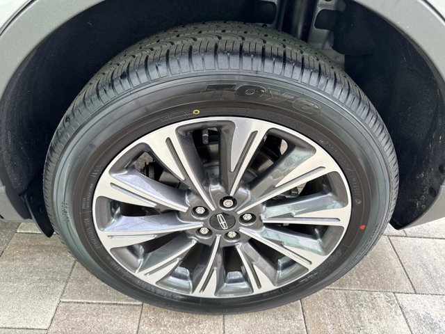 Certified 2022 Lincoln Corsair Reserve w/ Equipment Group 201A image 35