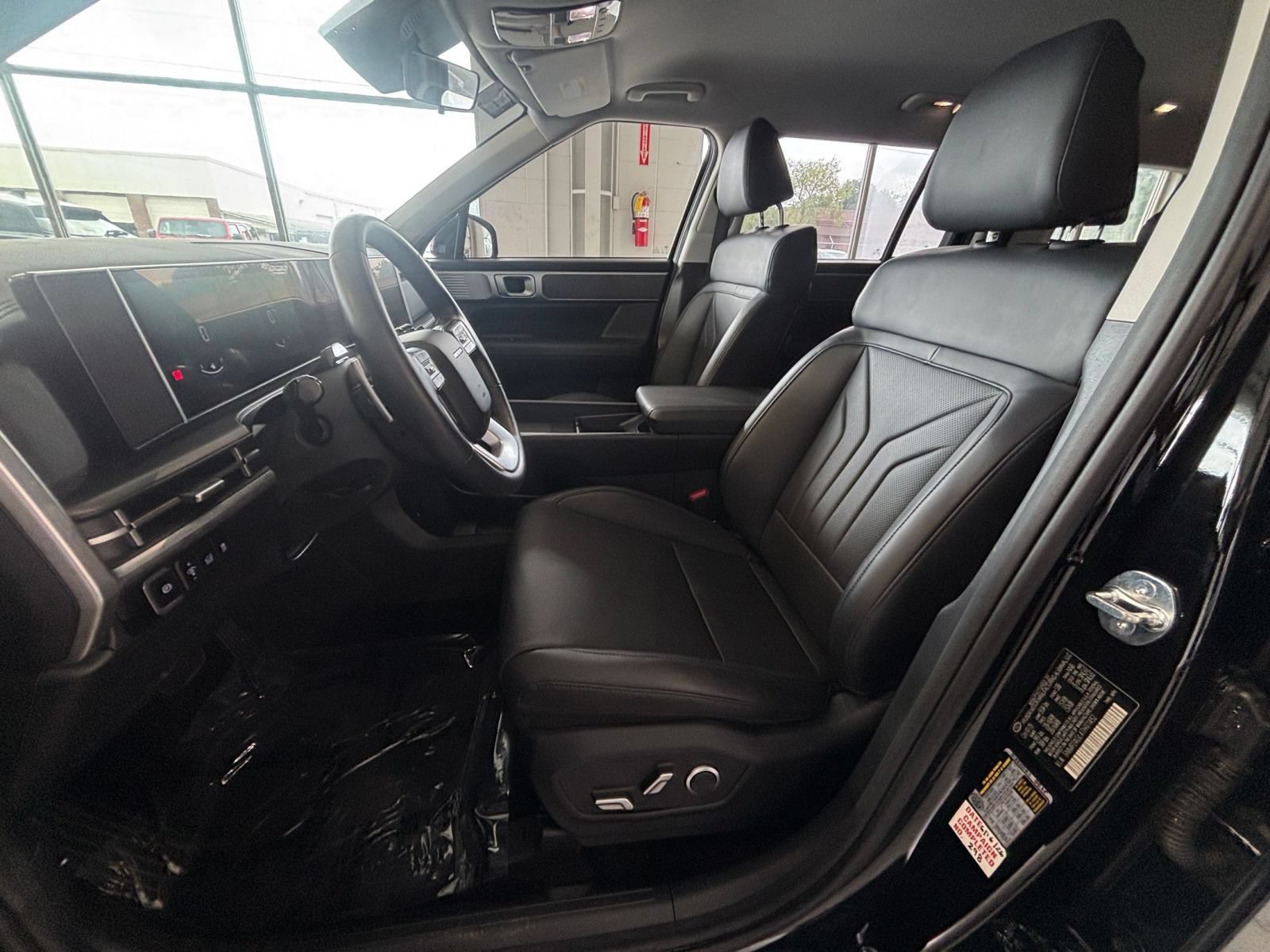 Used 2026 Hyundai Santa Fe SEL FWD image 28