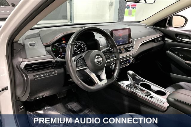 Used 2024 Nissan Altima 2.5 SR AWD/4WD image 23