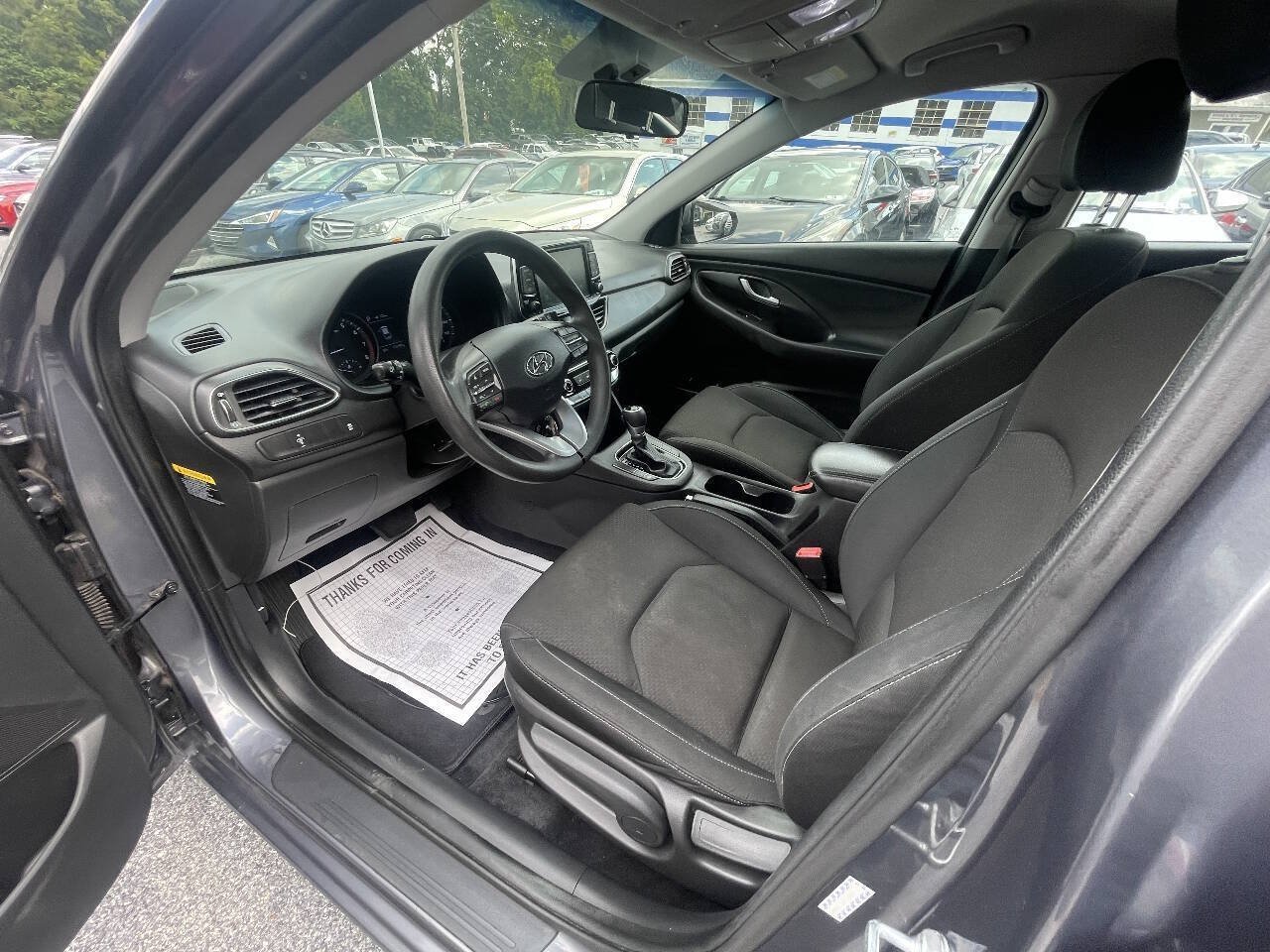 Used 2018 Hyundai Elantra GT FWD image 10