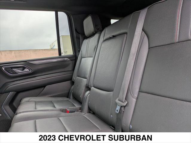 Used 2023 Chevrolet Suburban RST w/ Luxury Package image 26