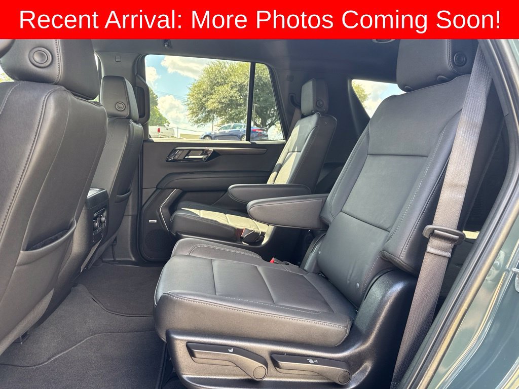 Used 2025 Chevrolet Tahoe Z71 w/ Comfort Package AWD/4WD image 9
