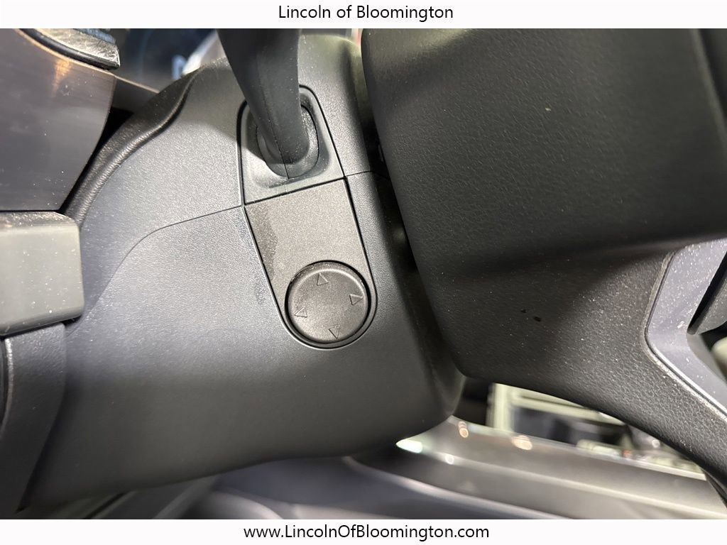 Used 2023 Ford F150 Lariat w/ Equipment Group 502A High image 29