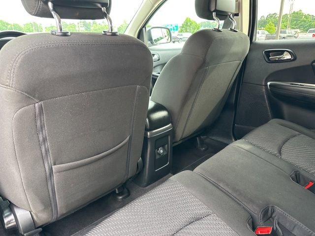 Used 2019 Dodge Journey SE w/ Connectivity Group FWD image 28