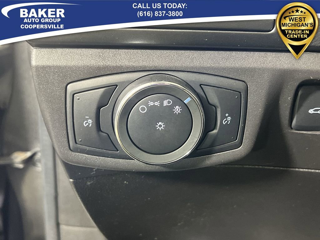 Used 2015 Ford Fusion SE image 17