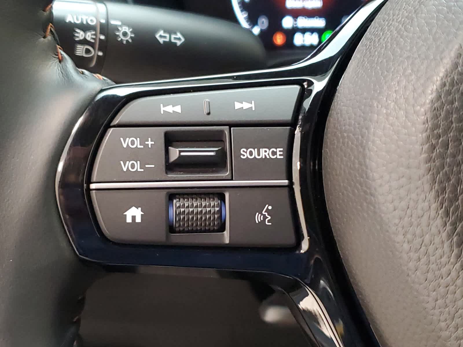 Certified 2025 Honda HR-V Sport image 11