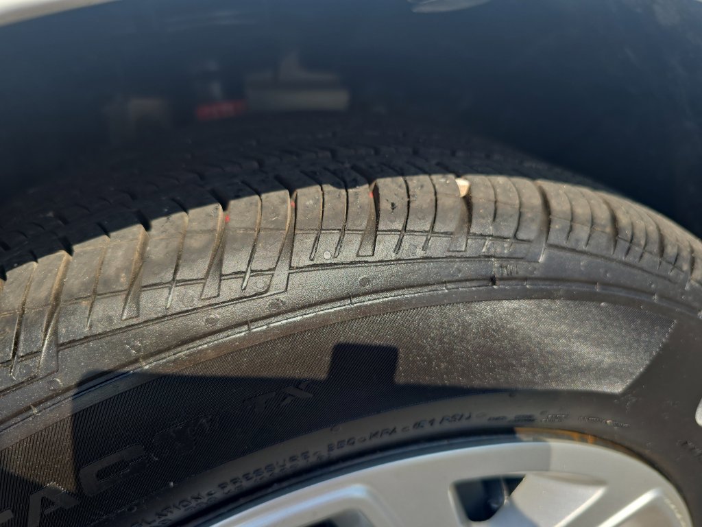 Used 2016 Ford Transit Connect XL image 31