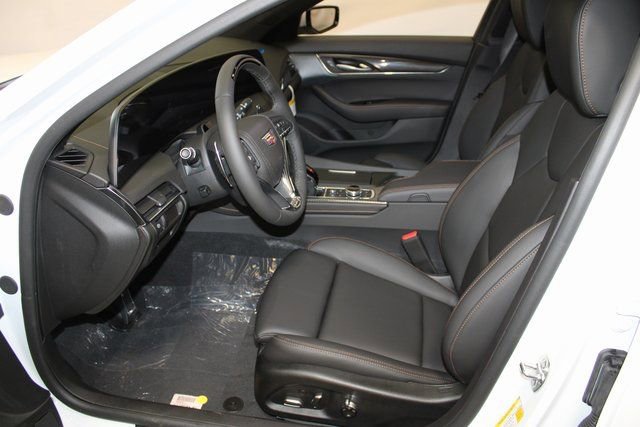 New 2026 Cadillac CT5 V image 6