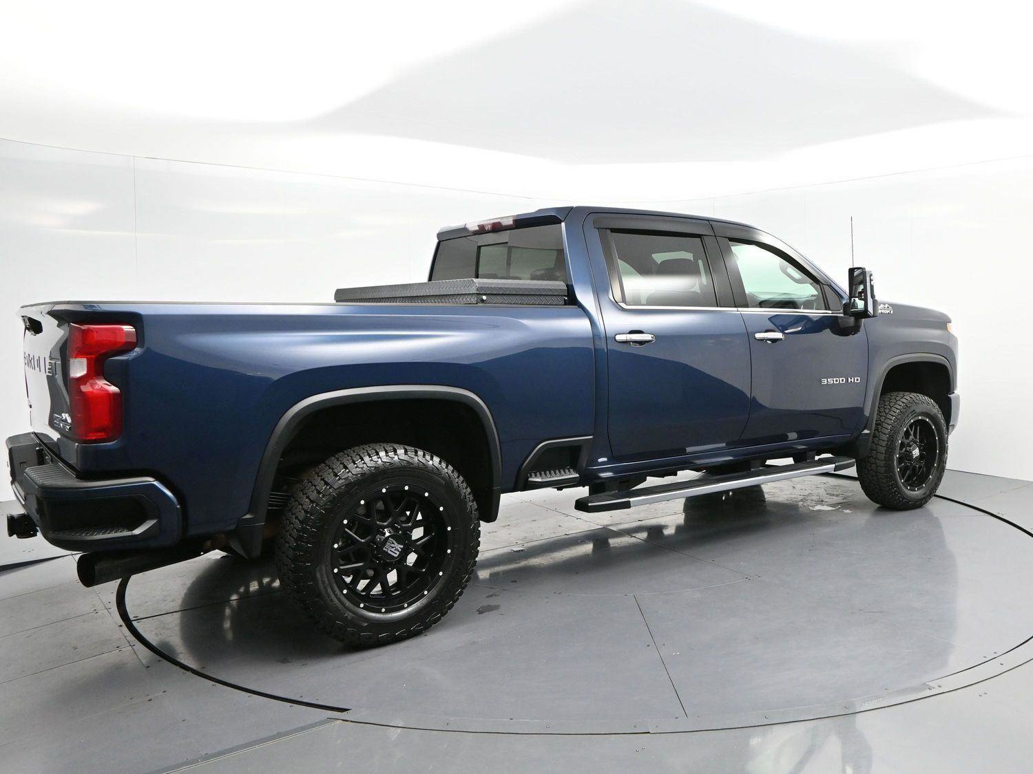 Used 2020 Chevrolet Silverado 3500 High Country AWD/4WD image 7
