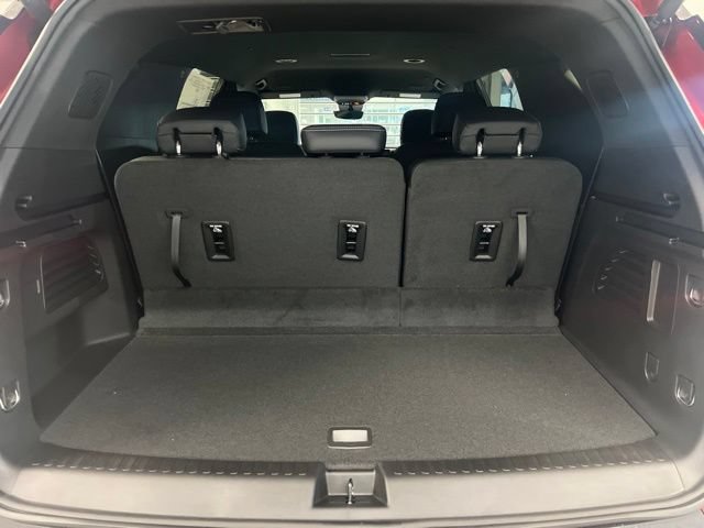 New 2026 Chevrolet Traverse LT w/ Driver Confidence Package AWD/4WD image 7