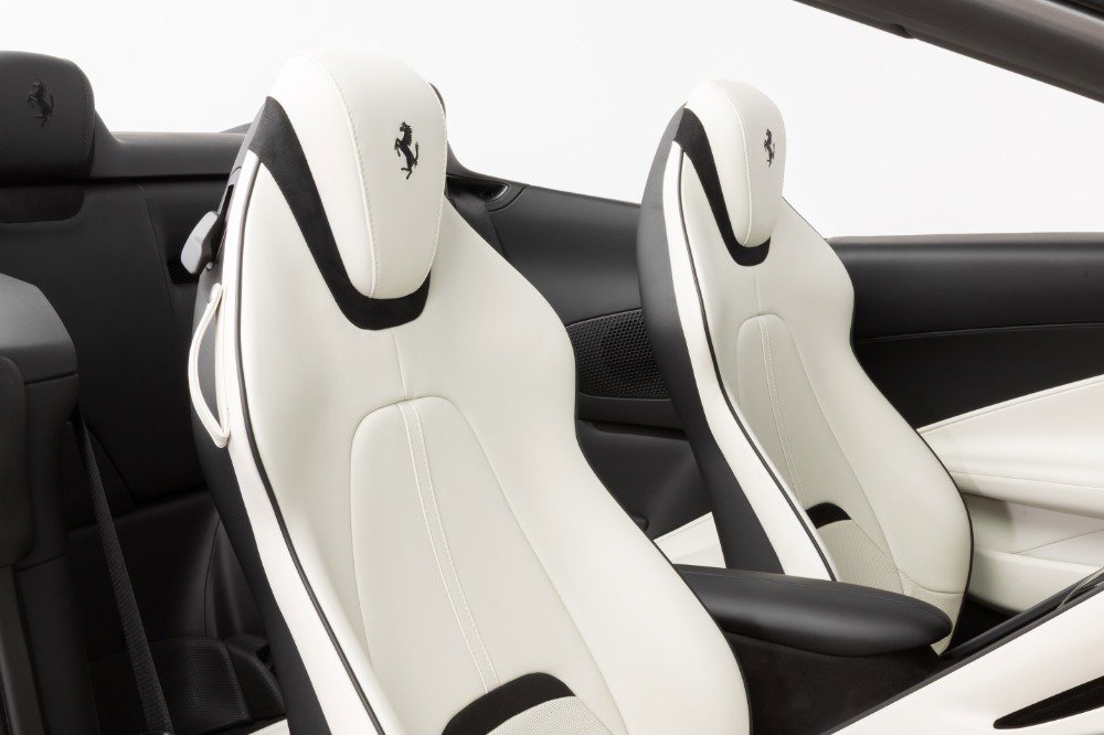 Used 2024 Ferrari Roma Spider image 62