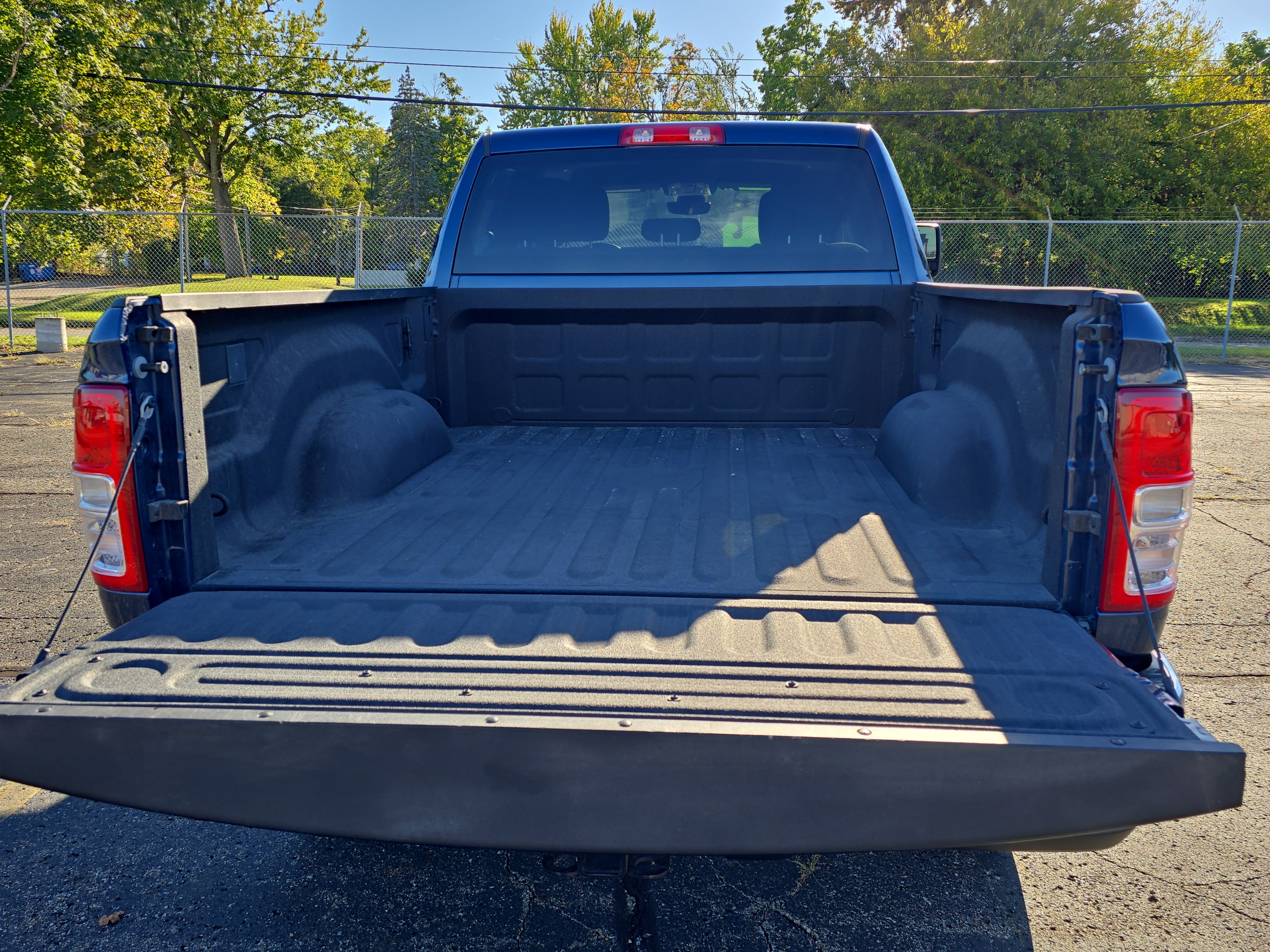 Used 2024 RAM 2500 Big Horn w/ Bed Utility Group image 7