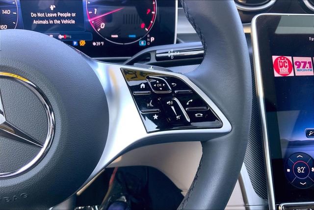 Used 2025 Mercedes-Benz C 300 4MATIC Sedan image 21