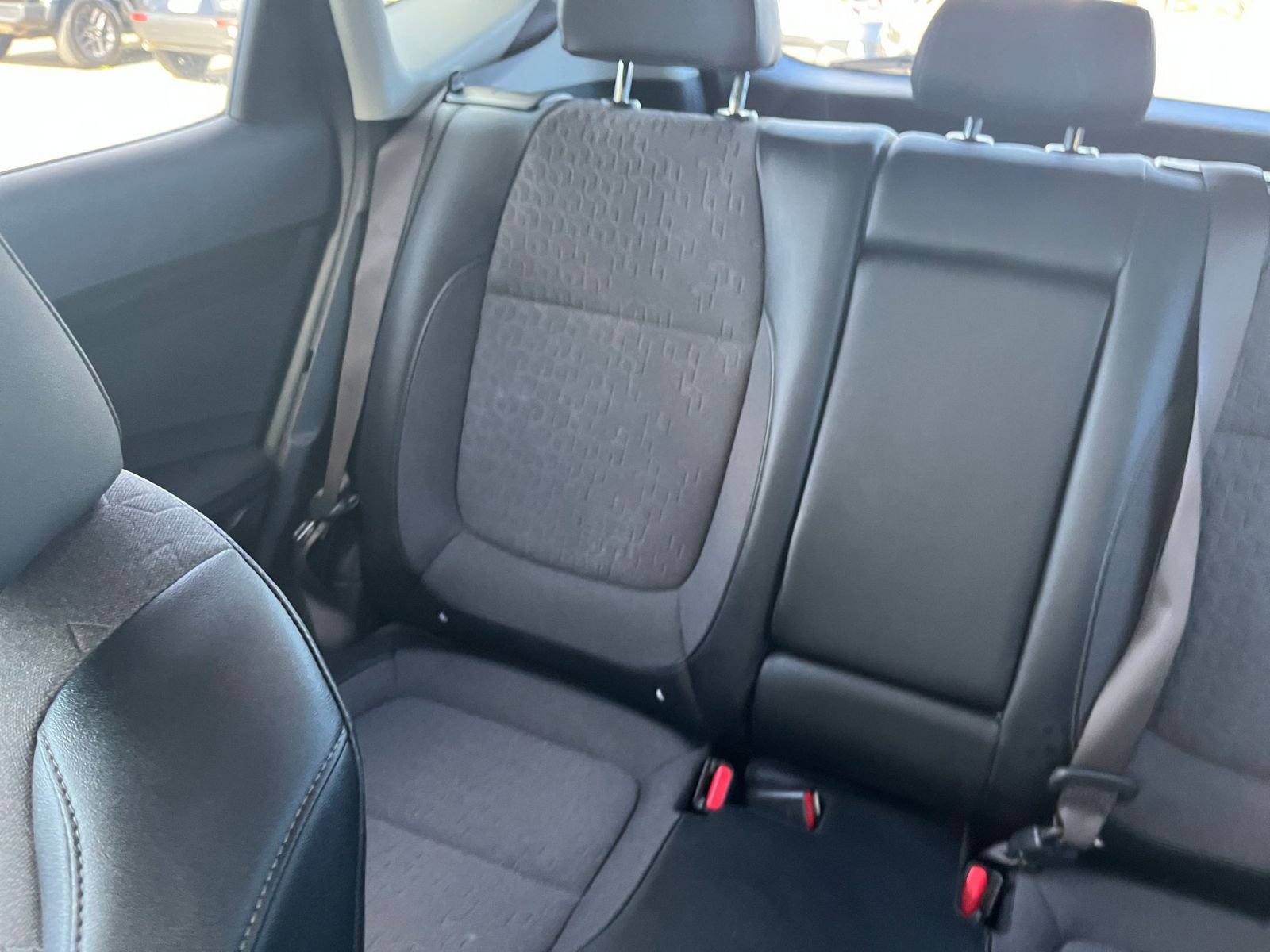 Used 2025 Kia Seltos S FWD image 38