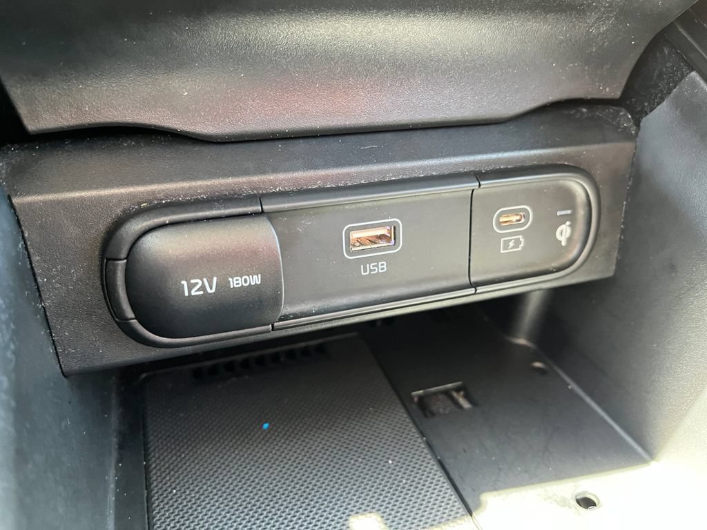Used 2025 Kia Telluride S AWD/4WD image 22