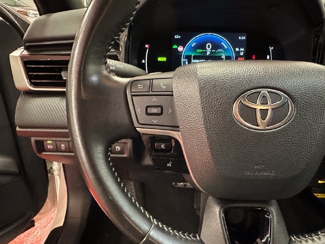Used 2025 Toyota Camry SE FWD image 20