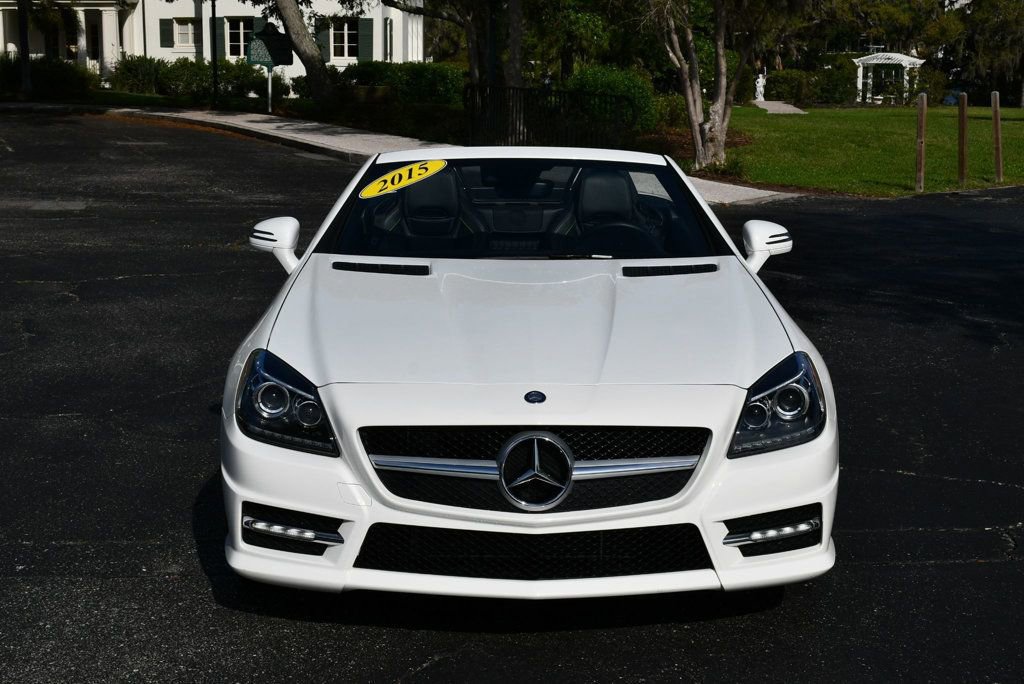 Used 2015 Mercedes-Benz SLK 350 image 9