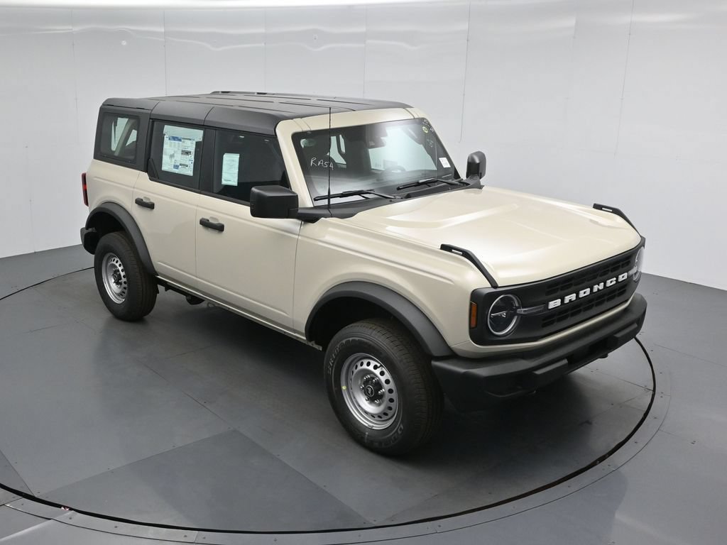 New 2026 Ford Bronco 4-Door AWD/4WD image 35