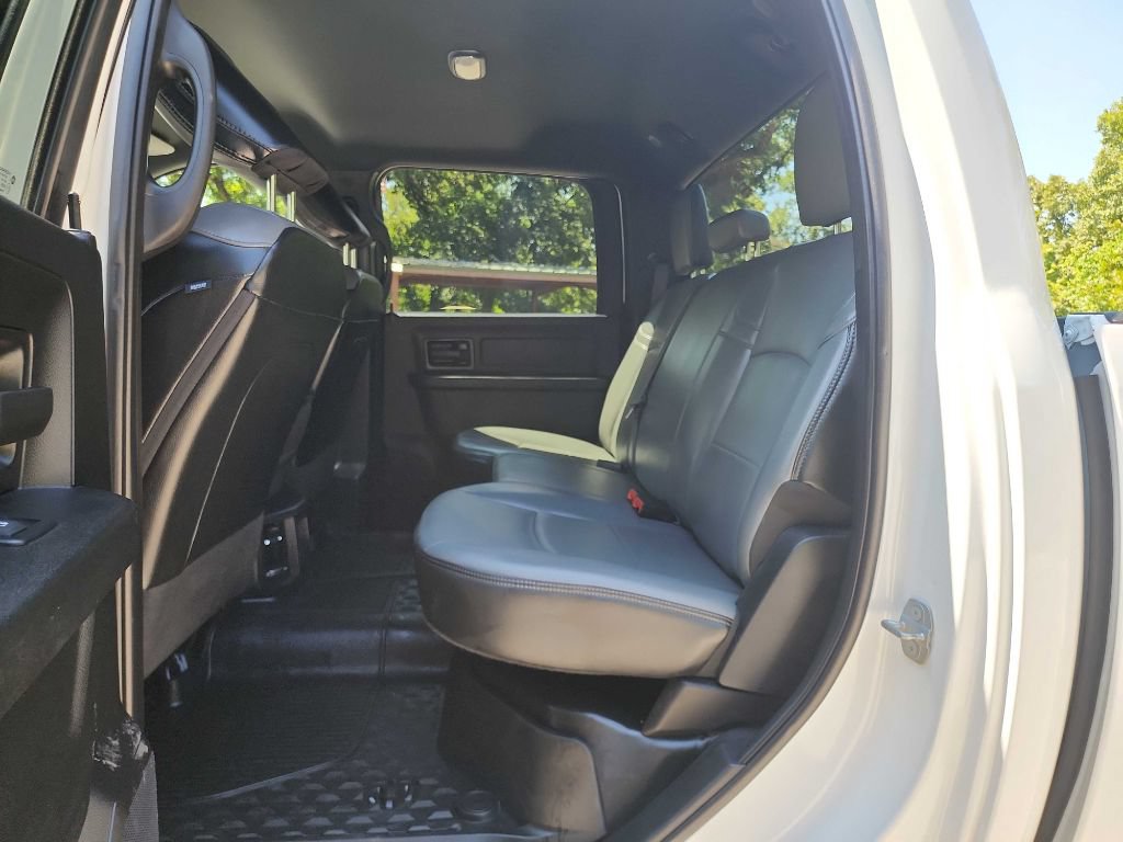 Used 2021 RAM 3500 Tradesman w/ Chrome Appearance Group AWD/4WD image 34