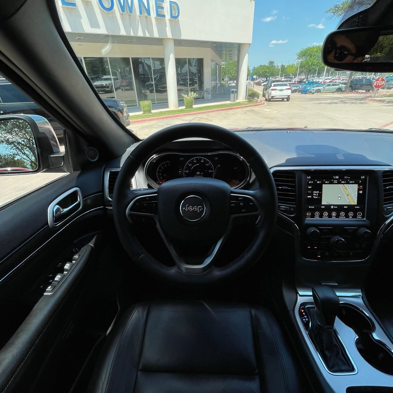 Used 2018 Jeep Grand Cherokee Limited RWD image 12