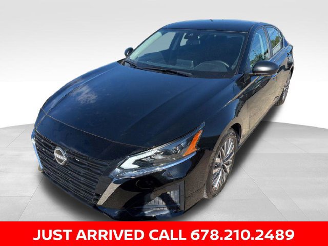 Used 2025 Nissan Altima 2.5 SV