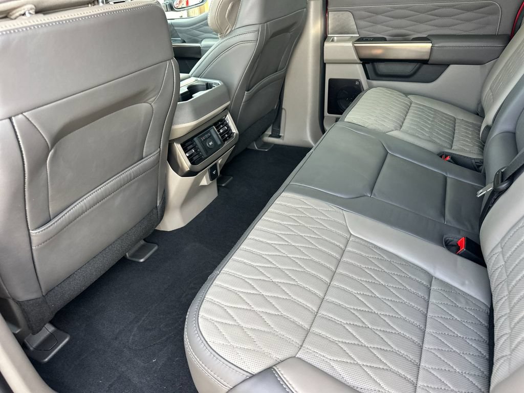 Used 2026 Ford F450 Platinum w/ Platinum Plus Package AWD/4WD image 16