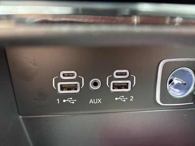 New 2026 Jeep Grand Cherokee L Limited w/ Limited Altitude Package AWD/4WD image 16