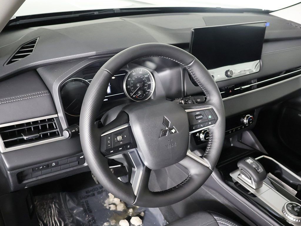 New 2026 Mitsubishi Outlander SE FWD image 26