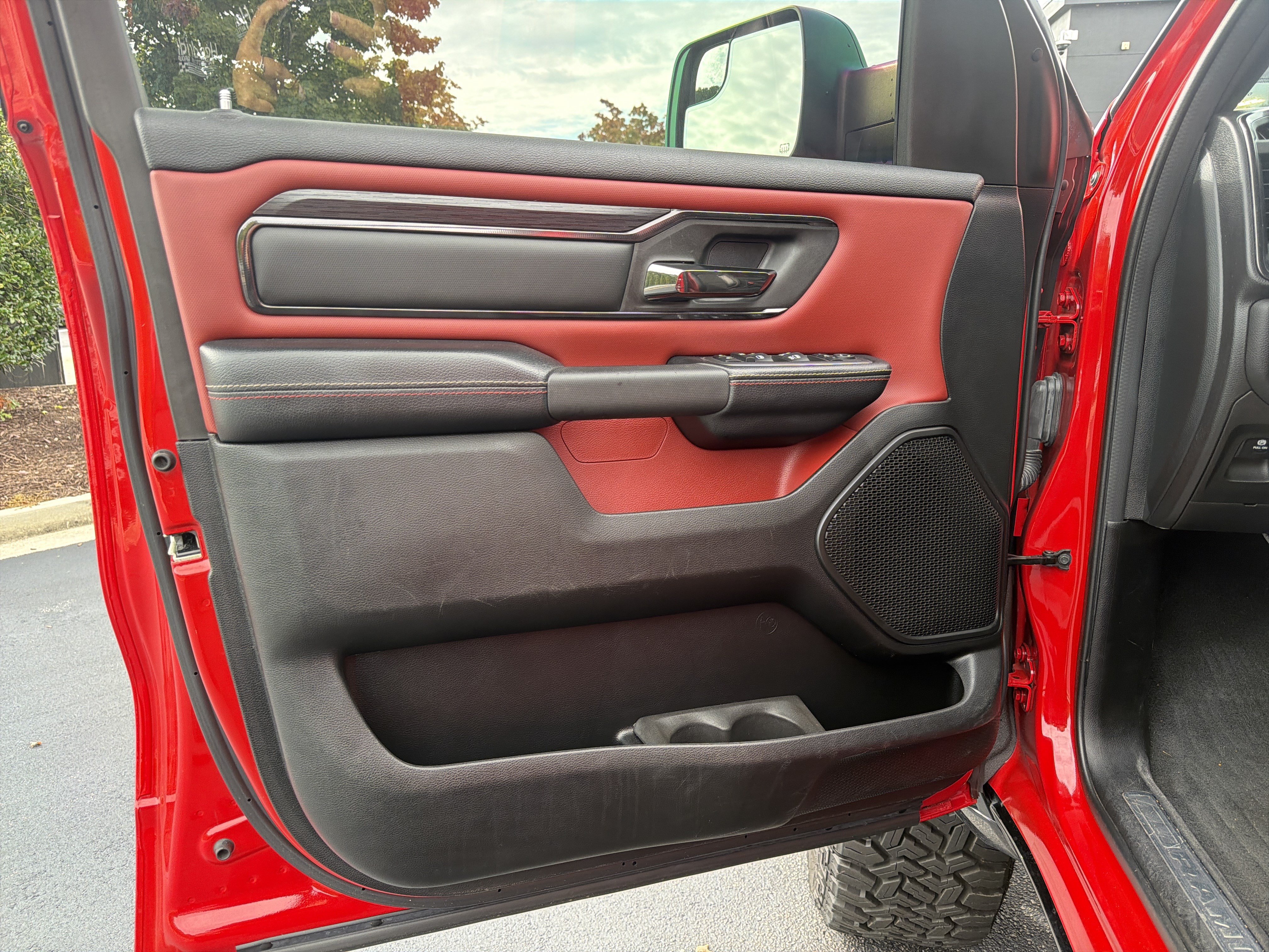 Used 2023 RAM 1500 TRX AWD/4WD image 25
