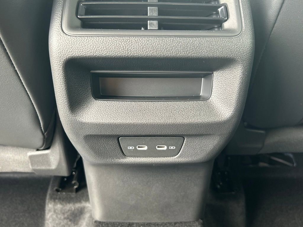 New 2026 Volkswagen Tiguan SE R-Line image 62