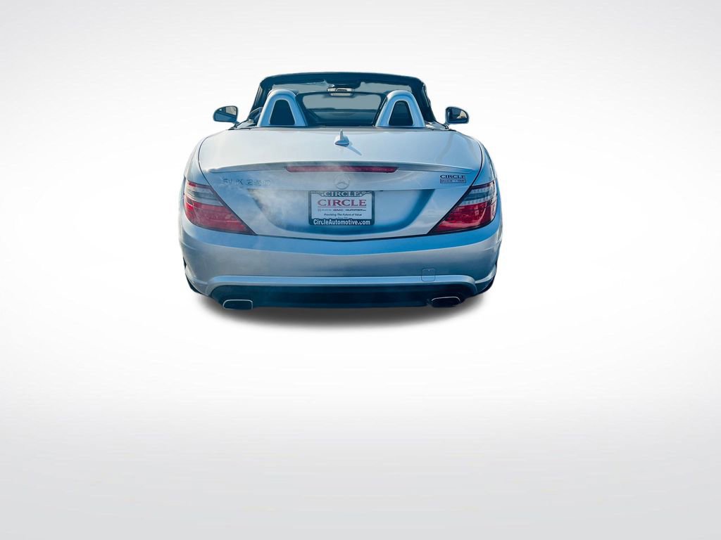 Used 2014 Mercedes-Benz SLK 250 image 39