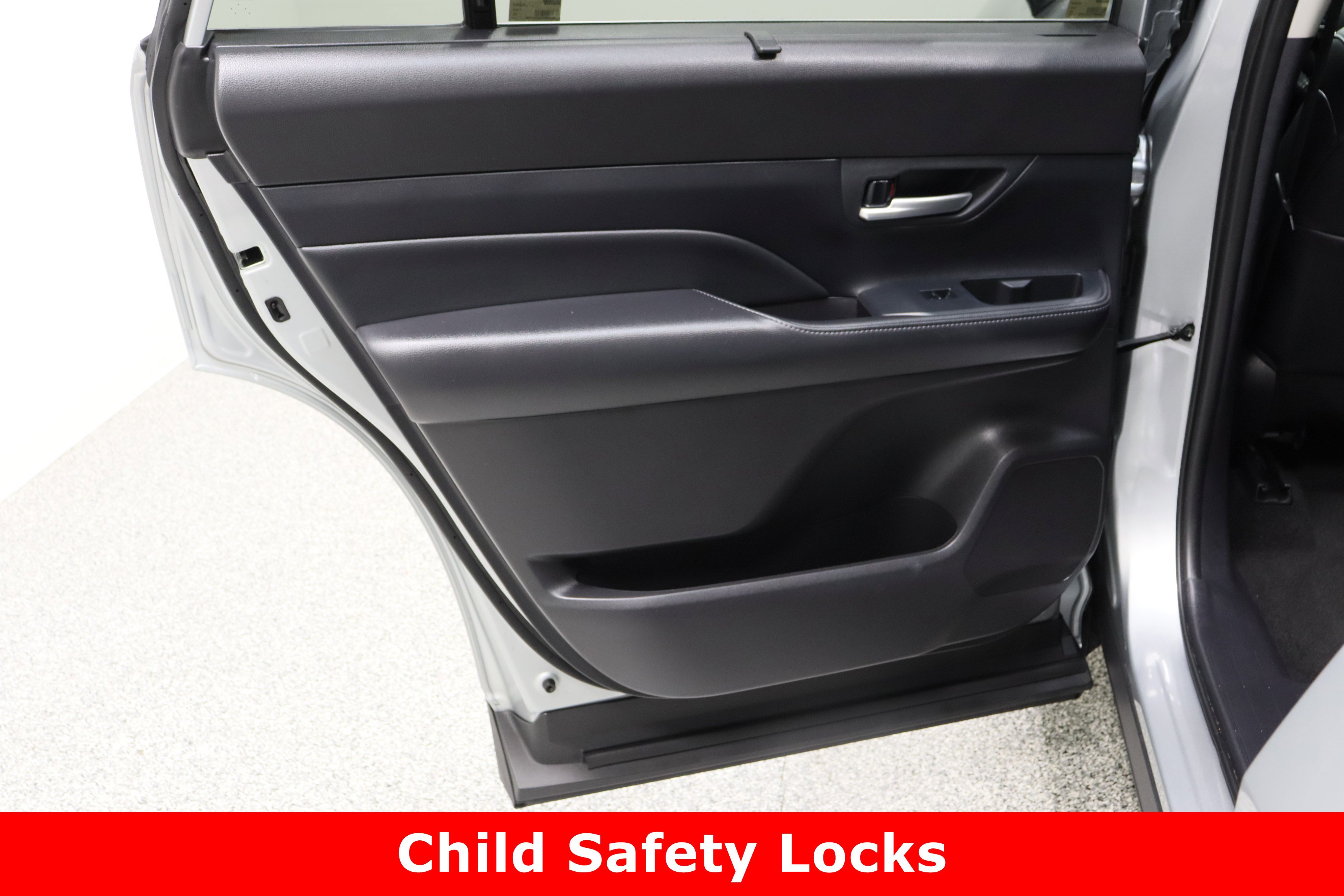 Certified 2025 Toyota Grand Highlander FWD image 27