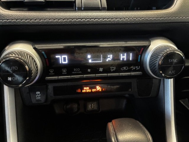Used 2023 Toyota RAV4 XLE AWD/4WD image 25