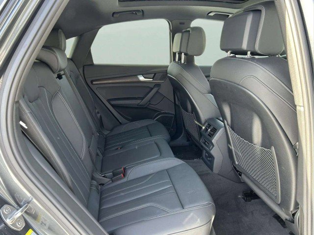 Certified 2025 Audi Q5 2.0T Premium Plus w/ Premium Plus Package image 26