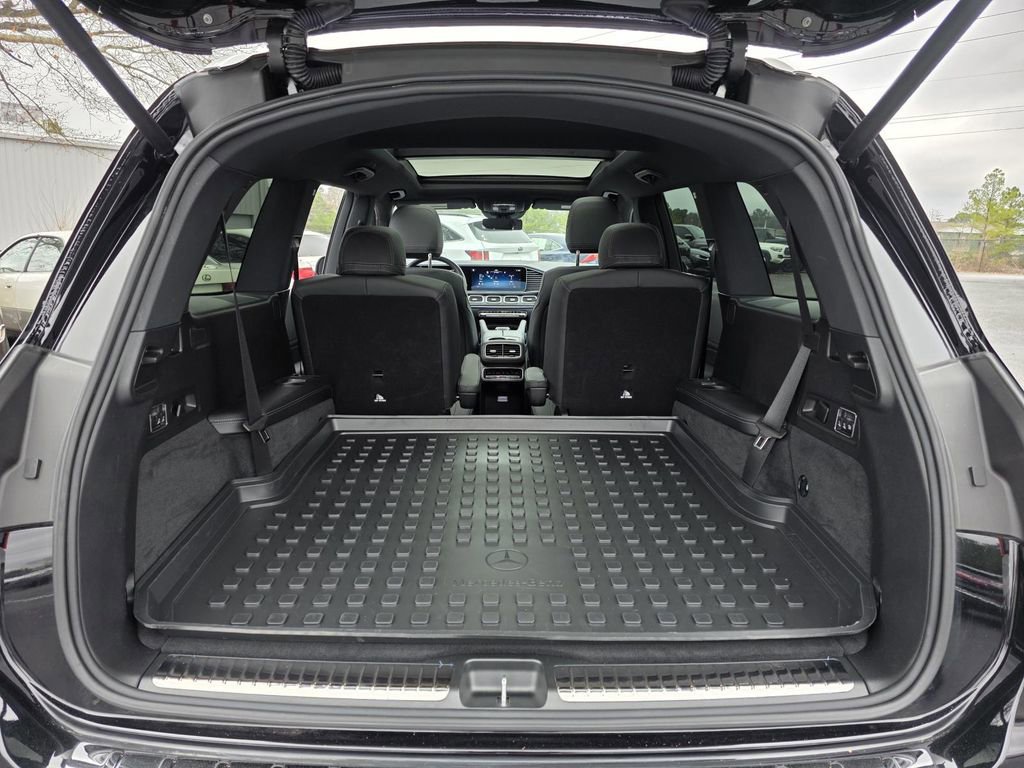Certified 2025 Mercedes-Benz GLS 450 4MATIC image 10