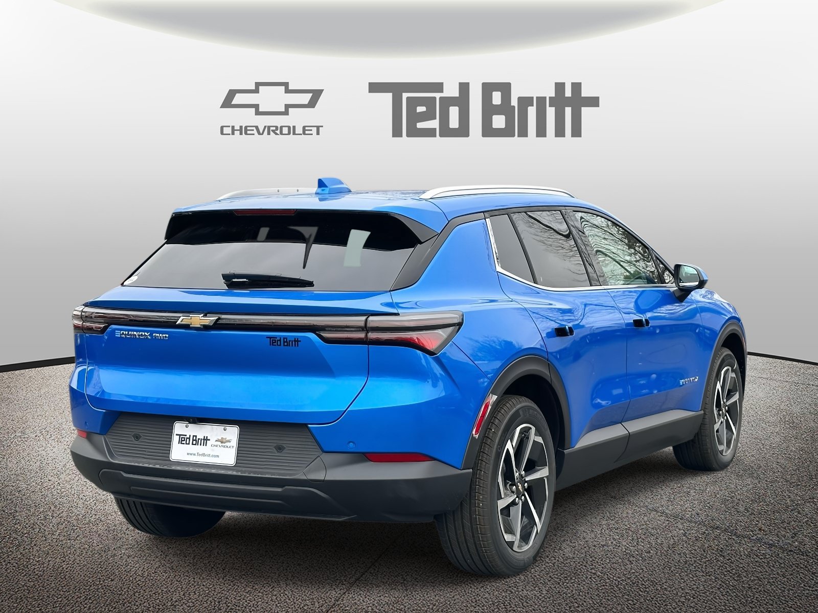 New 2026 Chevrolet Equinox EV LT AWD/4WD image 4