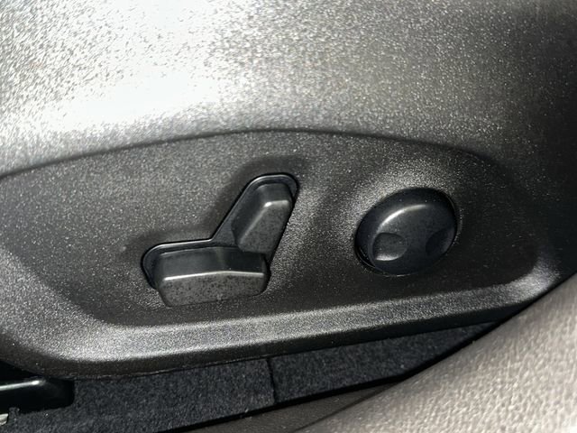 Used 2022 Jeep Renegade Latitude w/ Convenience Group AWD/4WD image 22